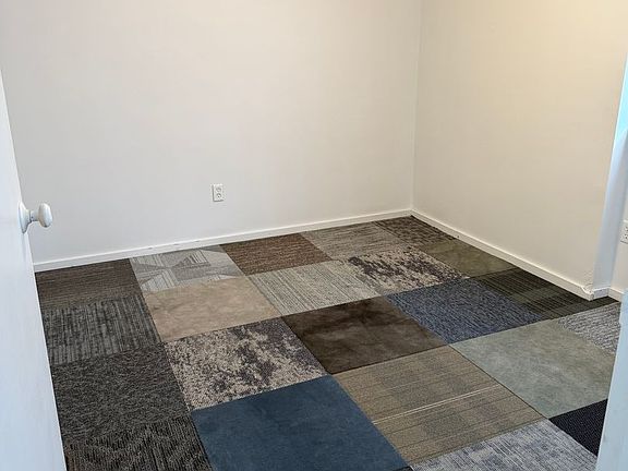 2nd image of 303 Vincennes Ave #1