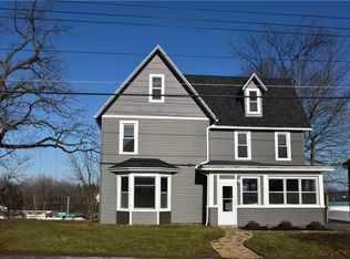 107 Ridge Rd, Ontario, NY 14519