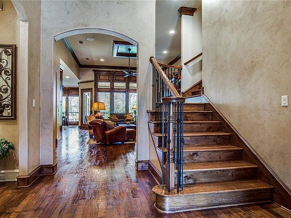 5th image of 6104 Brazos Ct