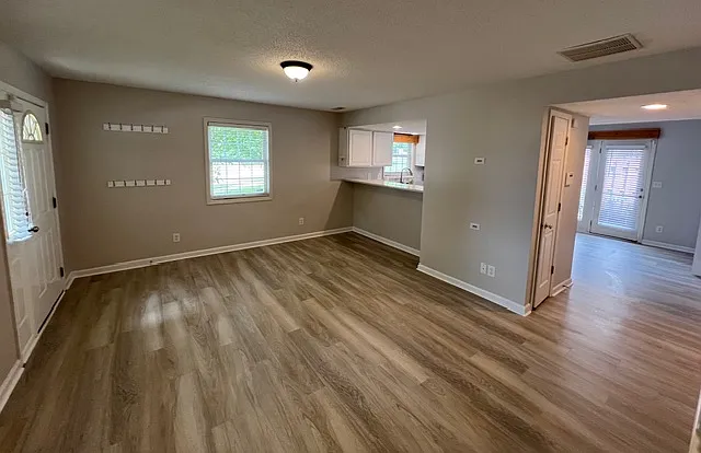 2641 E Olson Dr — Photo 12