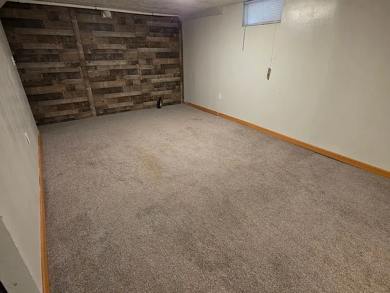 501 Adare Rd — Photo 12