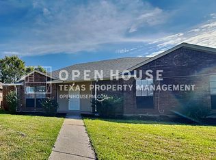 2014 Lansdown Dr, Carrollton, TX 75010