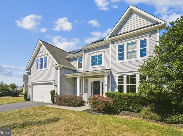 112 Merlot Dr, Stephenson, VA 22656
