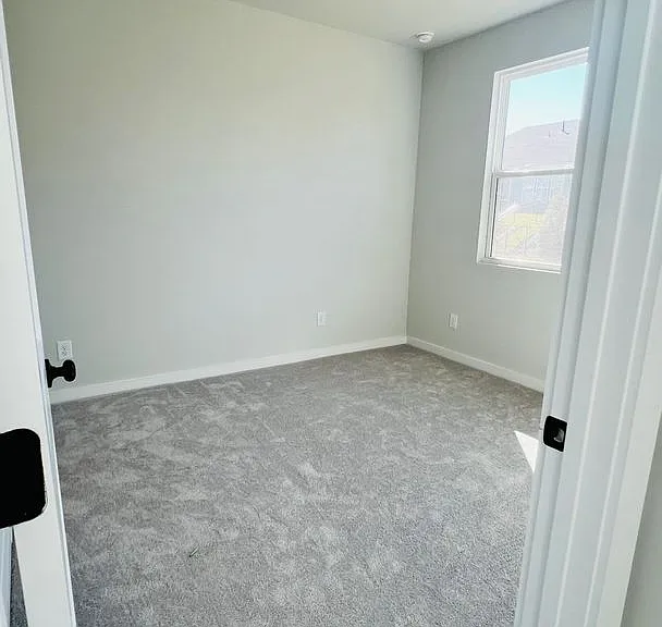 9505 Munsing Dr — Photo 20