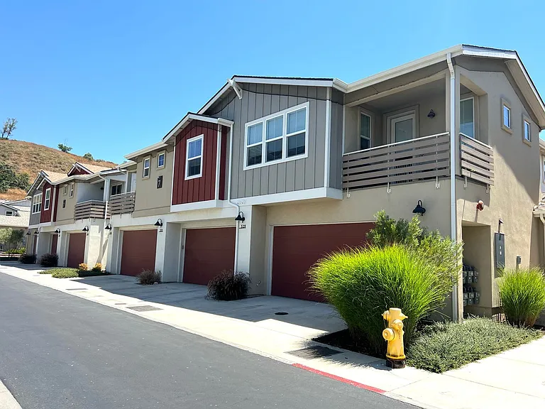 531 Sertoma Way — Photo 16