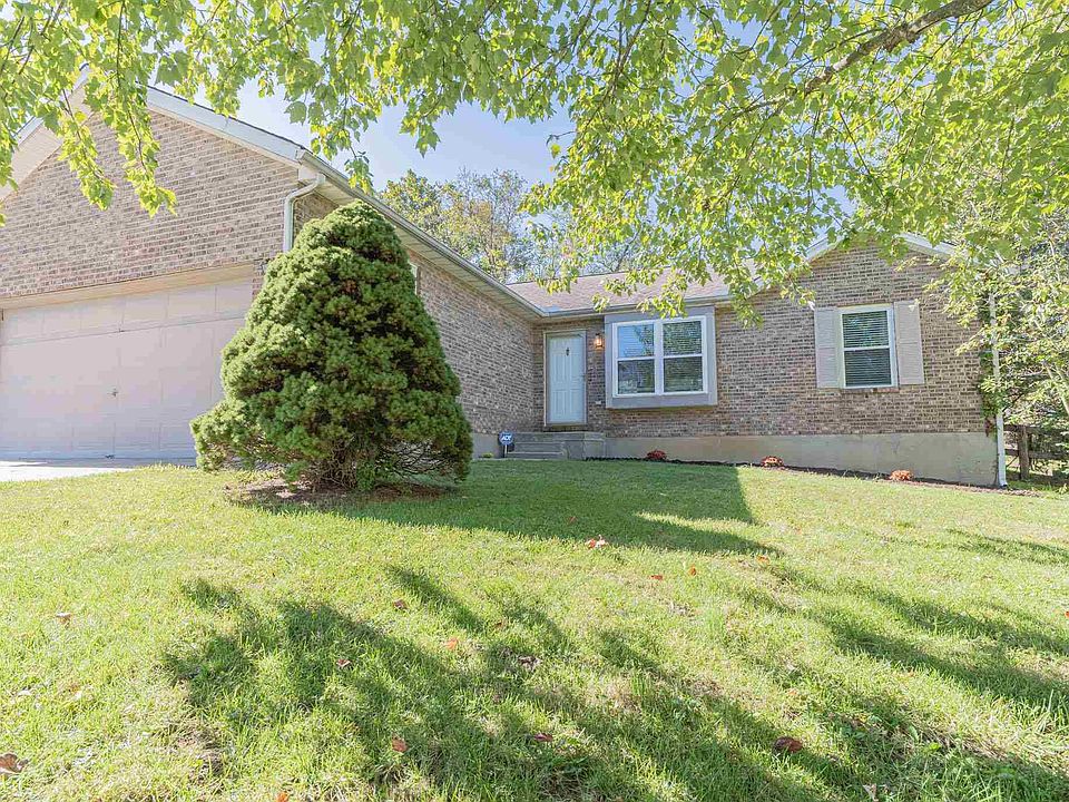 1st image of 120 Meadow Creek Dr