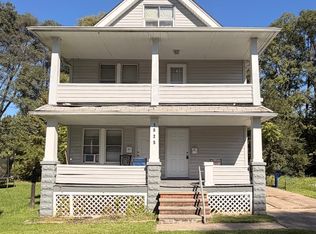 9025 Laisy Ave, Cleveland, OH 44104