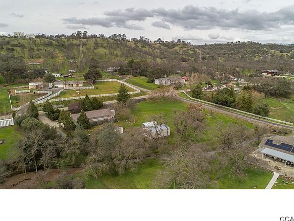 3rd image of 3767 Berkesey Ln