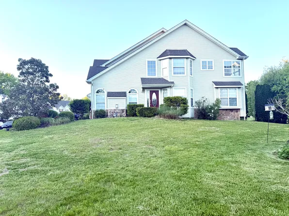 214 Westbrook Dr #214, Swedesboro, NJ 08085