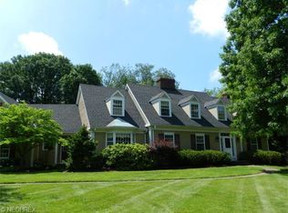 9360 Metcalf Rd, Waite Hill, OH 44094