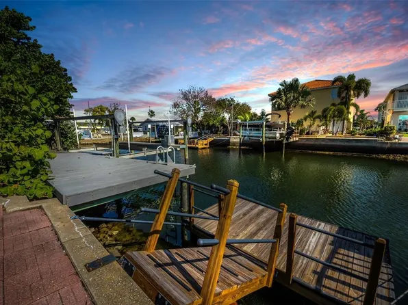 13926 Darlene Ave, Hudson, FL 34667