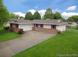 2412 Wembly Rd, Springfield, IL 62703