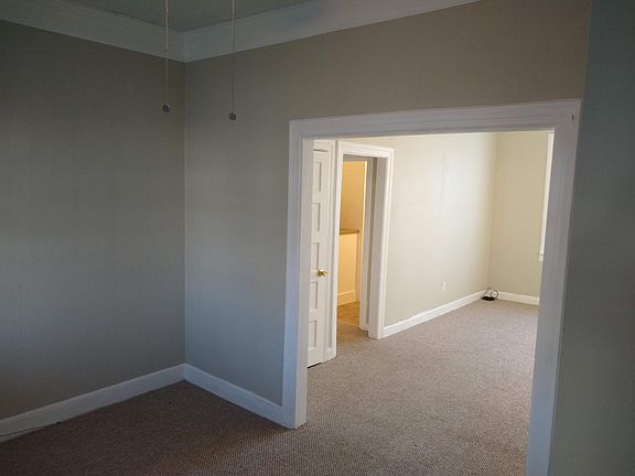 5th image of 510 N 2nd Ave