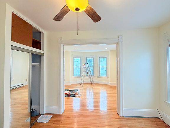 4th image of 6 Jefferson St APT 2