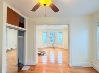 6 Jefferson St APT 2, Worcester, MA 01604