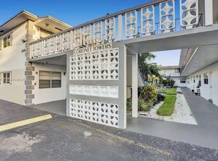 2444 Polk St APT 204, Hollywood, FL 33020