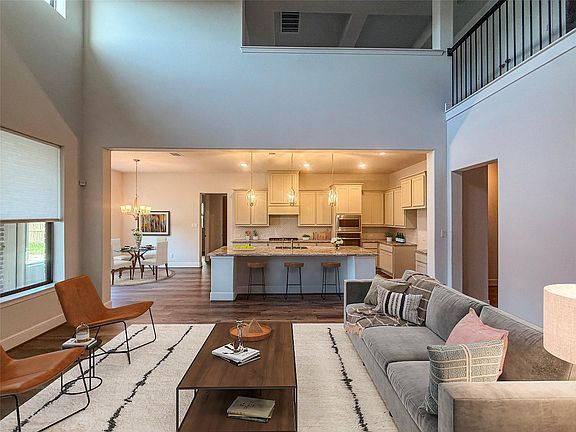 2nd image of 30626 S Creek Way