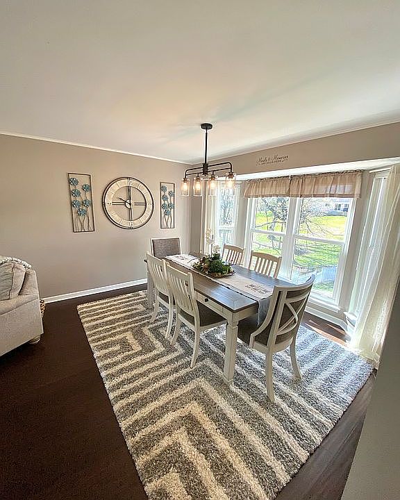 2nd image of 1079 Johanna Dr