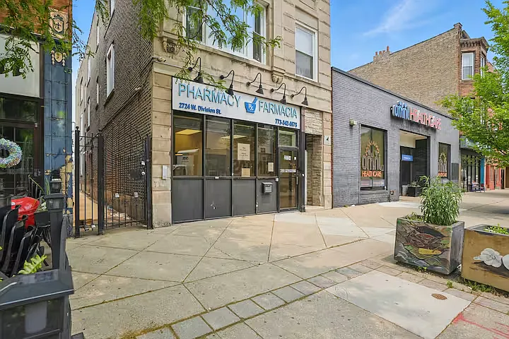 2724 W Division St #2R — Photo 13