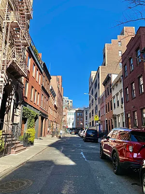 Rented by Waverly Realty Associates | media 36