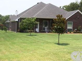 1203 Willow Ln, Farmersville, TX 75442