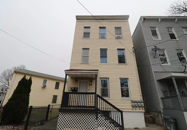 59 Brenner St #2 — Photo 9
