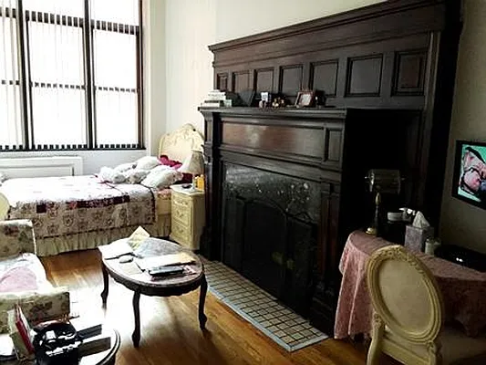 Rented by Charles Coutinho LLC | media 27