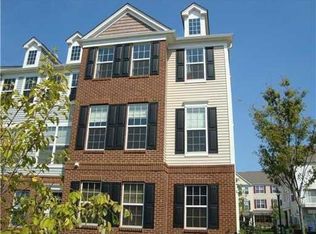 1601 Gabriel Ln, Highland Park, NJ 08904