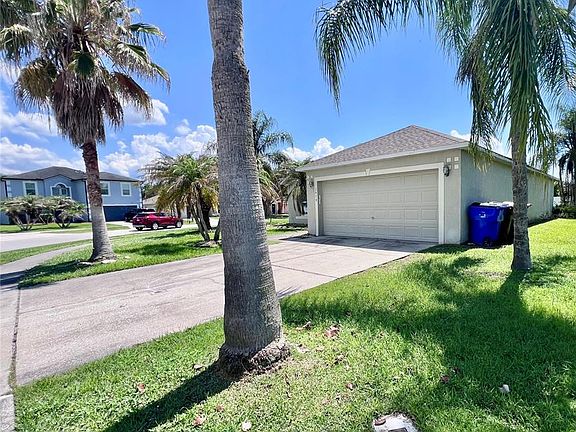 3rd image of 2950 Elbib Dr