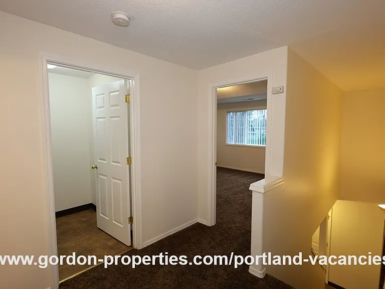 5254 SE 73rd Ave — Photo 15
