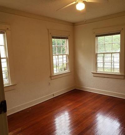 5th image of 4506 Pitt St