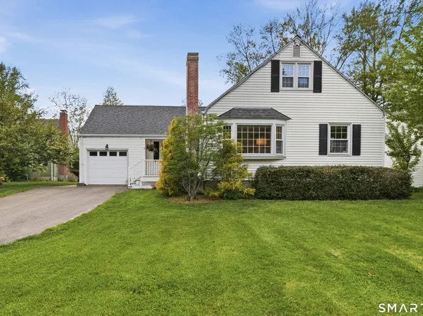 15 Edmund Place, West Hartford, CT 06119