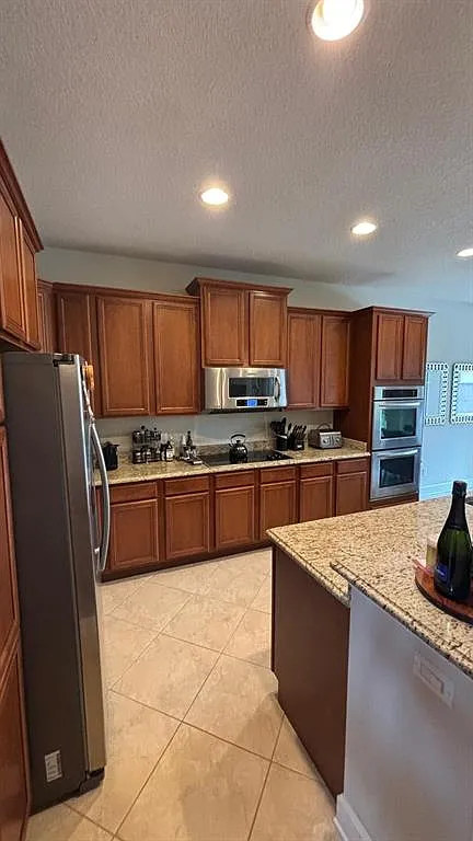 5 bed, 3.5 bath, 2998 sqft, $4,500 — Photo 4