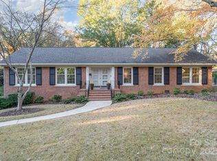 5411 Doncaster Dr, Charlotte, NC 28211