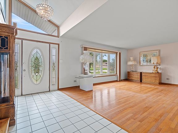 2nd image of 17713 Pheasant Dr