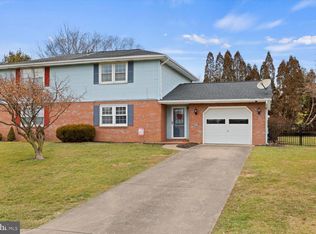 2001 Mountainview Rd, Middletown, PA 17057