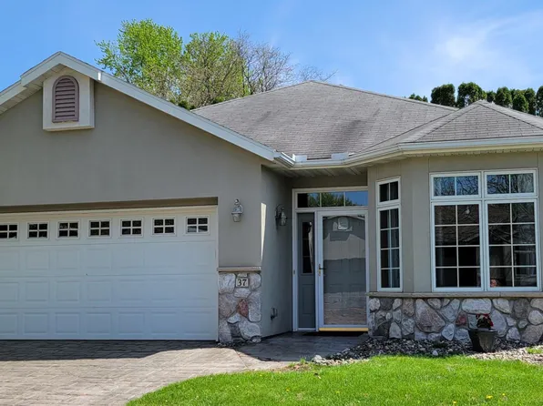 37 Portage Trl, Sauk Rapids, MN 56379