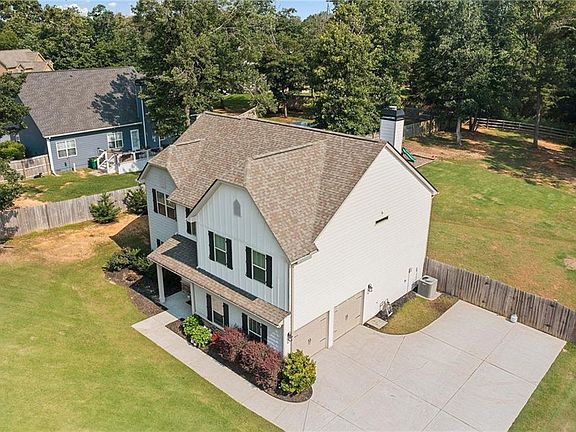 5th image of 13 Four Feathers Ln