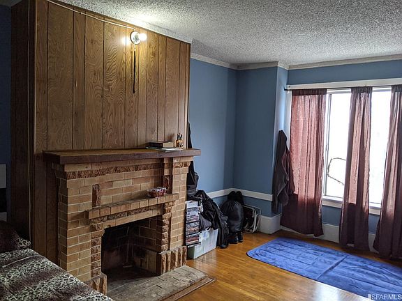 3rd image of 737 Lisbon St