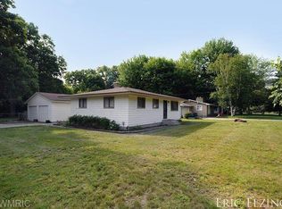 16388 Carol St, Spring Lake, MI 49456