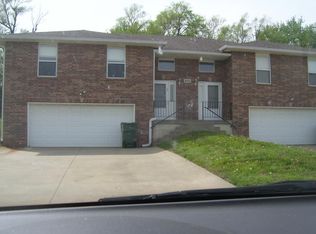 1205 Vest Dr APT B, Warrensburg, MO 64093