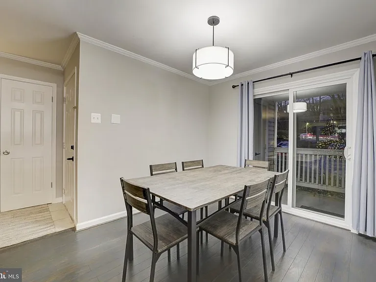 1501 Lincoln Way #101 — Photo 22