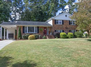 1028 Cedarhurst Dr, Raleigh, NC 27609