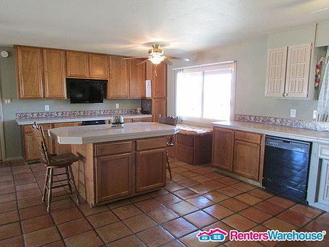 4th image of 3644 E Karen Dr