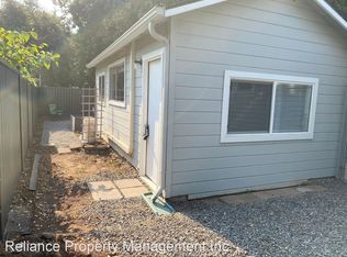 8843 SE 15th Pl, Portland, OR 97202