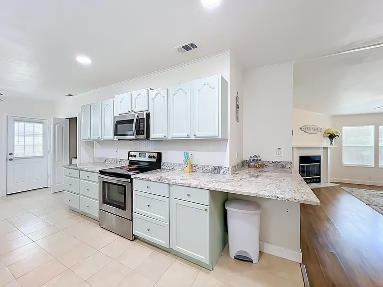 1430 Hilltop Rd — Photo 22