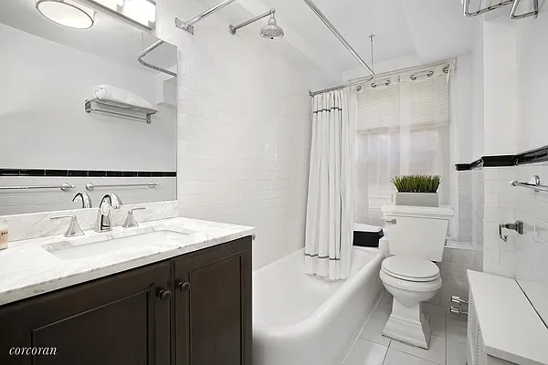 Sold by Corcoran | media 14