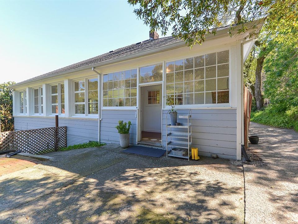 1st image of 134 Scenic Ave