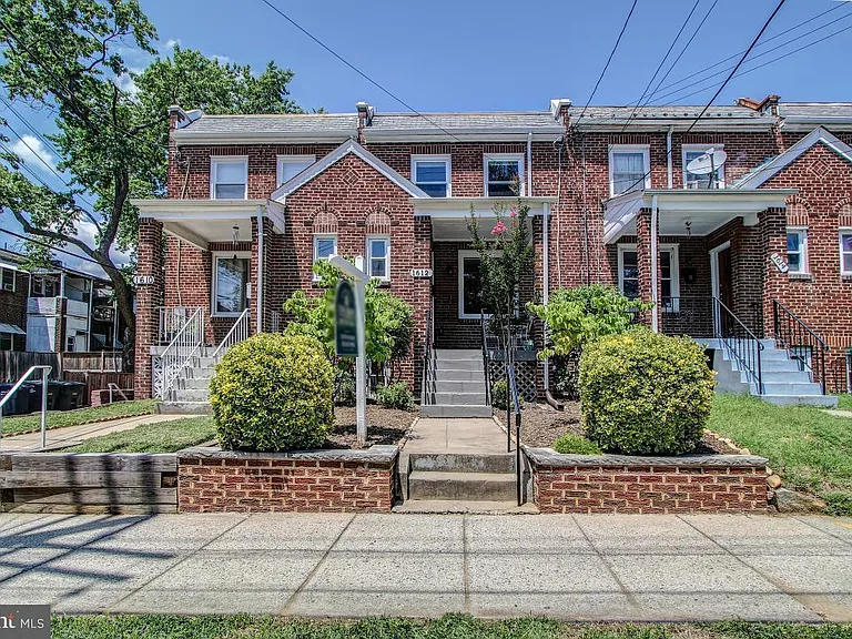 1612 Q St SE — Photo 12