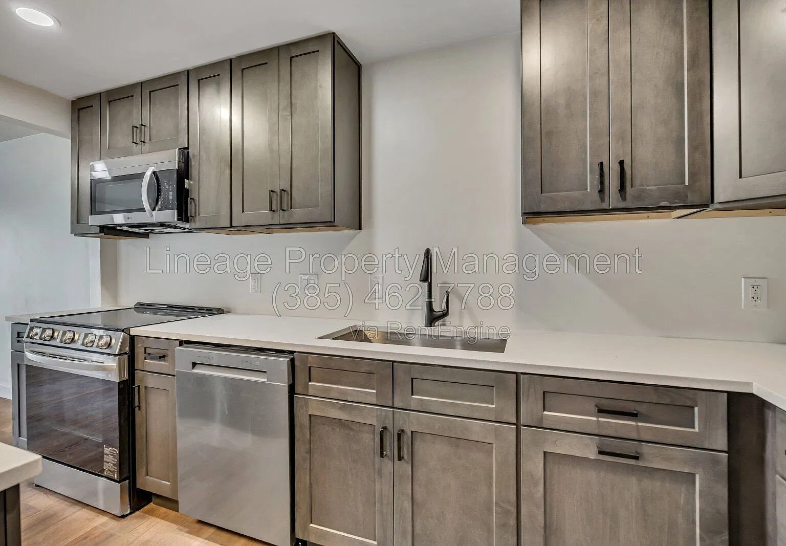 2 bed, 1.0 bath, 1200 sqft, $1,550 — Photo 3